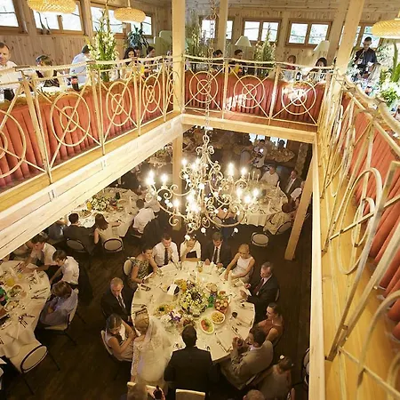 Aparthotel Gniazdo - Restauracja